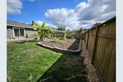 3127 W Chateau Ave, Roseburg, OR 97471 - Photo 21