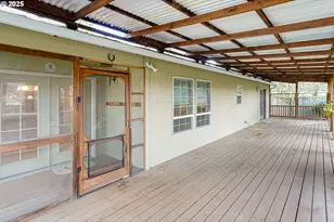 223 Penni Ln, Silverton, OR 97381 - Photo 33