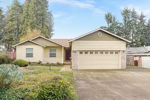 223 Penni Ln, Silverton, OR 97381 - Photo 1