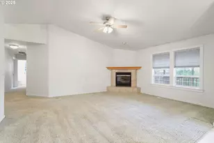 223 Penni Ln, Silverton, OR 97381 - Photo 9