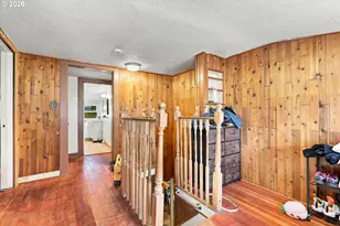 8270 SW Sorrento Rd, Beaverton, OR 97008 - Photo 9