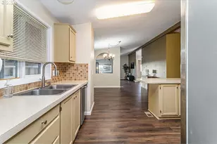 774 SW Sunset Way, Troutdale, OR 97060 - Photo 9