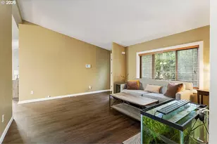 774 SW Sunset Way, Troutdale, OR 97060 - Photo 3