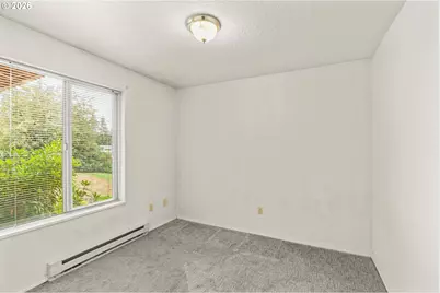 630 Benjamin Ave, Cottage Grove, OR 97424 - Photo 5