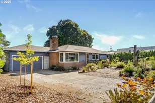 1902 SE 80th Ave, Portland, OR 97215 - Photo 3