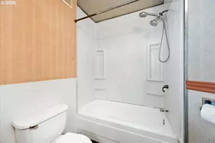 1401 S Water St, Silverton, OR 97381 - Photo 19