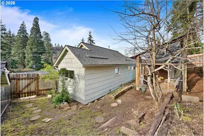 1401 S Water St, Silverton, OR 97381 - Photo 29