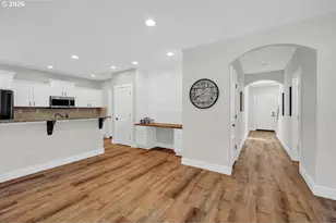 24969 Perkins Rd, Veneta, OR 97487 - Photo 5