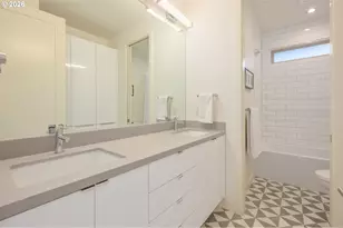 2490 Panorama Dr, Eugene, OR 97405 - Photo 37