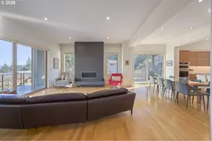 2490 Panorama Dr, Eugene, OR 97405 - Photo 3