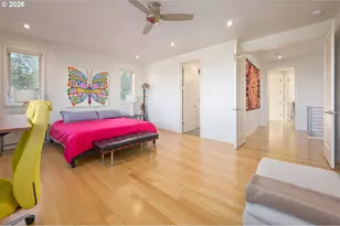 2490 Panorama Dr, Eugene, OR 97405 - Photo 23