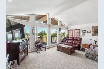 8895 SW Hillsboro Hwy, Hillsboro, OR 97123 - Photo 3