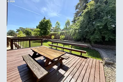 2089 NW Sunberry Dr, Roseburg, OR 97471 - Photo 29