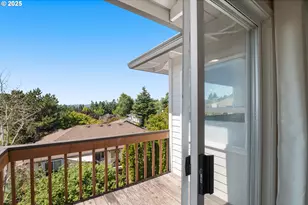 15937 SW Hampshire Terrace, Portland, OR 97224 - Photo 37