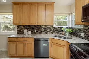 4209 SE Flavel St, Portland, OR 97206 - Photo 7