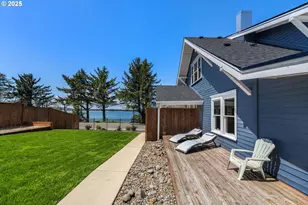 363 S Empire Blvd, Coos Bay, OR 97420 - Photo 5