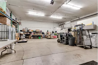 4224 W 7th Ave, Eugene, OR 97402 - Photo 27