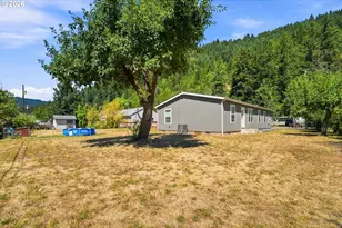 46852 Sunset Ave, Westfir, OR 97492 - Photo 31