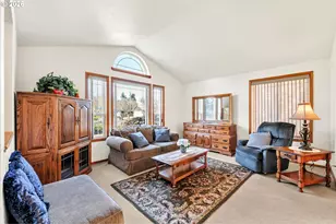 4471 Spring Meadow Ave, Eugene, OR 97404 - Photo 3