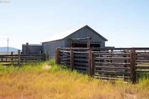 1950 Silver Lake Rd, Chiloquin, OR 97624 - Photo 29