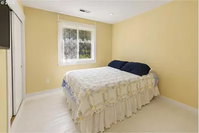 185 W Christy Ct, Yacolt, WA 98675 - Photo 31
