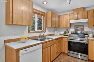 5089 NW 171st Pl, Portland, OR 97229 - Photo 13