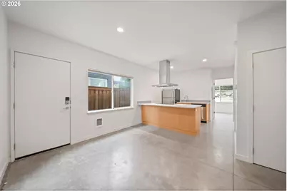 2076 NE Morgan St #A, Portland, OR 97211 - Photo 37