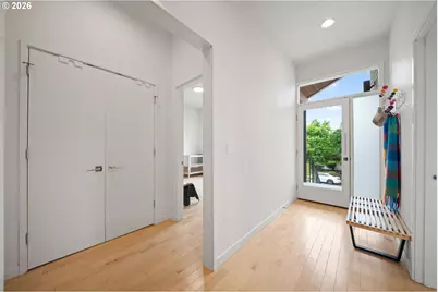 2076 NE Morgan St #A, Portland, OR 97211 - Photo 3