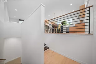 2076 NE Morgan St, Portland, OR 97211 - Photo 29