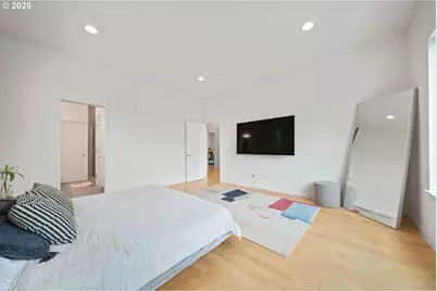 2076 NE Morgan St #A, Portland, OR 97211 - Photo 17