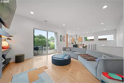 2076 NE Morgan St #A, Portland, OR 97211 - Photo 13