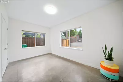 2076 NE Morgan St #A, Portland, OR 97211 - Photo 41