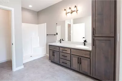 946 NW 10th St, Corvallis, OR 97330 - Photo 31