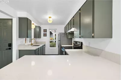 15120 SW Barlow Ct, Beaverton, OR 97007 - Photo 7