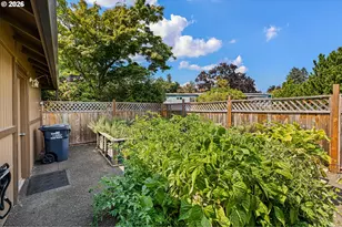 1475 Green Acres Rd, Eugene, OR 97408 - Photo 33