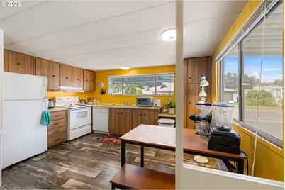 1475 Green Acres Rd #142, Eugene, OR 97408 - Photo 13