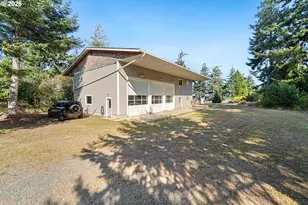 56227 Wisteria Dr, Bandon, OR 97411 - Photo 37