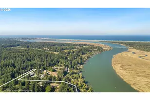 56227 Wisteria Dr, Bandon, OR 97411 - Photo 45