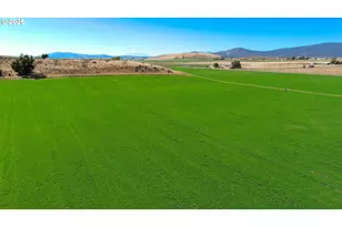 392 Del Fatti Ln, Klamath Falls, OR 97603 - Photo 1