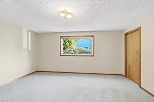 1118 NW 76th Cir, Vancouver, WA 98665 - Photo 13