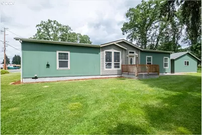 1017 N 2nd St, Jefferson, OR 97352 - Photo 7