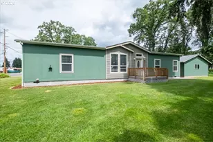 1017 N 2nd St, Jefferson, OR 97352 - Photo 7
