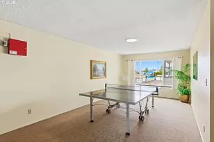 950 Evergreen Rd, Woodburn, OR 97071 - Photo 15