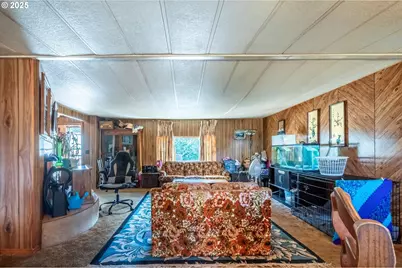 94291 Valpy St, Langlois, OR 97450 - Photo 13