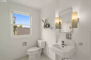 6909 NE Davis St, Portland, OR 97213 - Photo 23