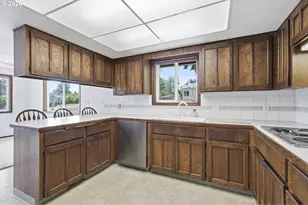 1611 17th St, Oregon City, OR 97045 - Photo 13