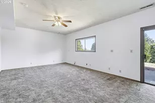 1611 17th St, Oregon City, OR 97045 - Photo 29