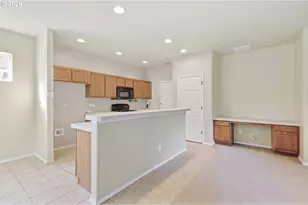 5773 Mt Vernon Rd, Springfield, OR 97478 - Photo 7