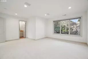 17623 Brookhurst Dr, Lake Oswego, OR 97034 - Photo 23