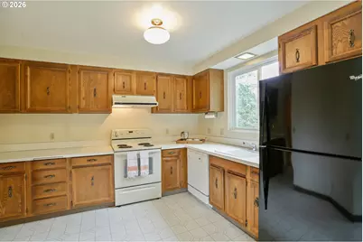 5113 SW Oleson Rd, Portland, OR 97225 - Photo 9